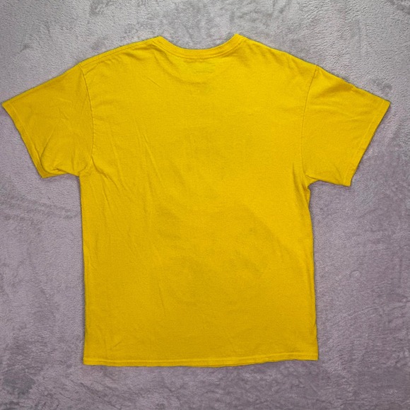 Disney Mens T-Shirt Sz Large Yellow Graffiti Mickey Mouse Graphic Streetwear Tee - Picture 3 of 6